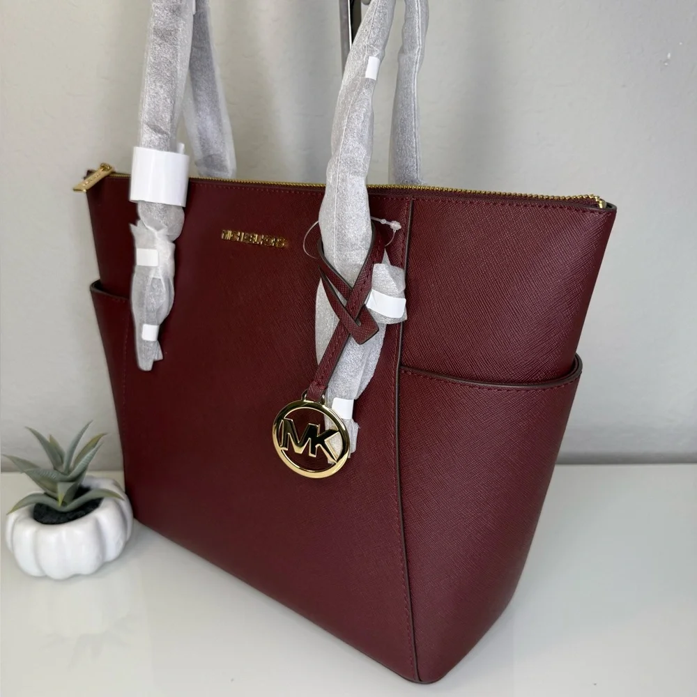 Michael Kors Large Charlotte Tote Bag Luggage Leather Oxblood (NWT) - Picture 4 of 10